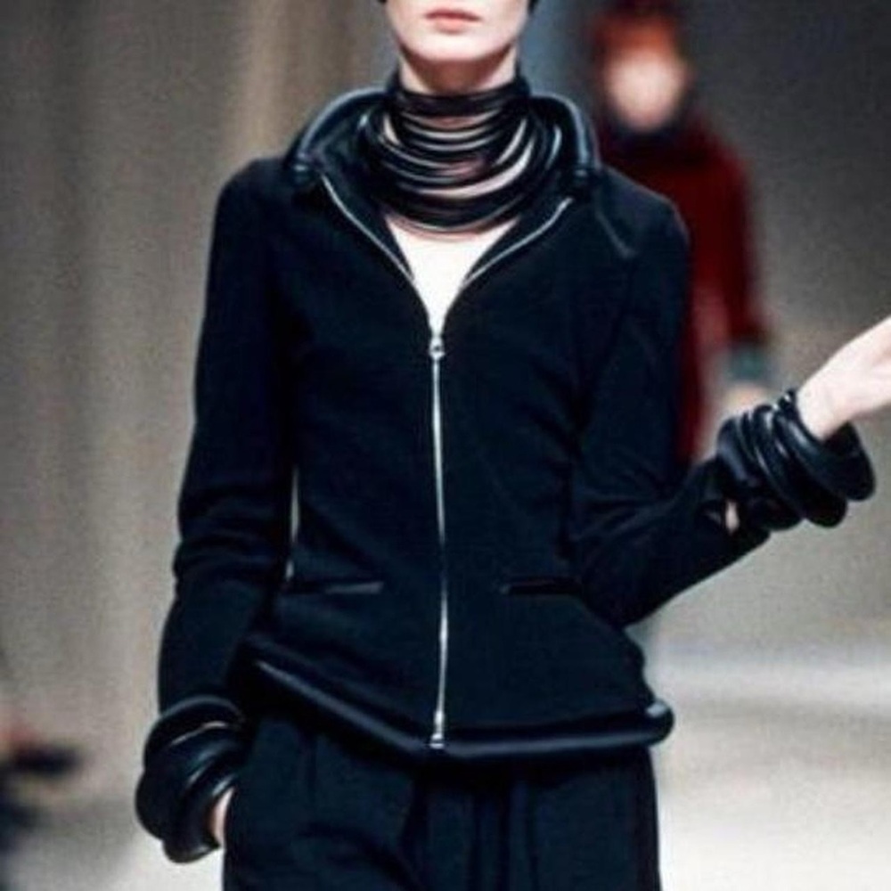 JPG magnetic tube jacket